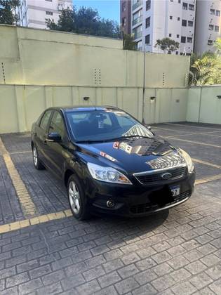 FORD FOCUS 2.0 FC 16V FLEX 4P MANUAL FORD FOCUS 2.0 FC 16V FLEX 4P MANUAL